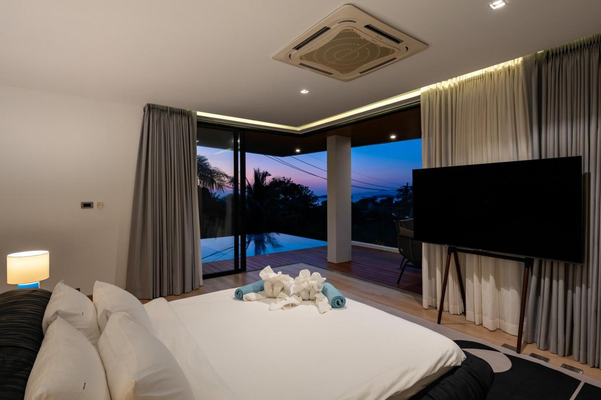 Sparkle 大佛海滩四卧时尚部分海景别墅 * Koh Samui